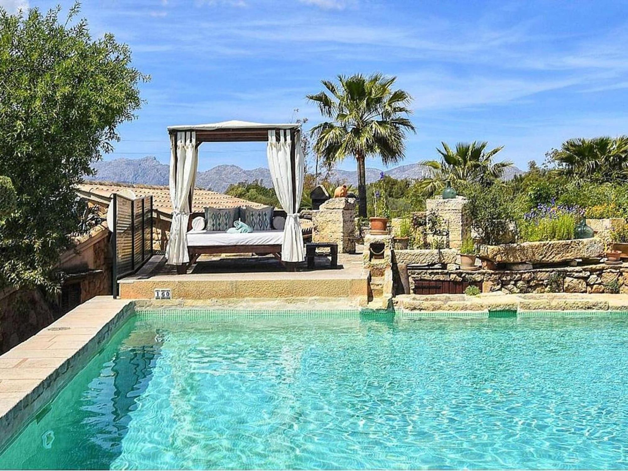 Spacious With Private Pool Alcudia (Mallorca)